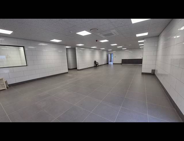 7,283M² WAREHOUSE TO LET IN JET PARK